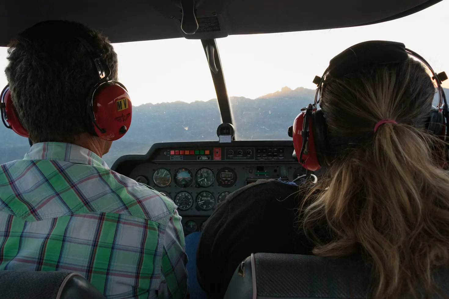 Modern training cockpit with navigation instruments